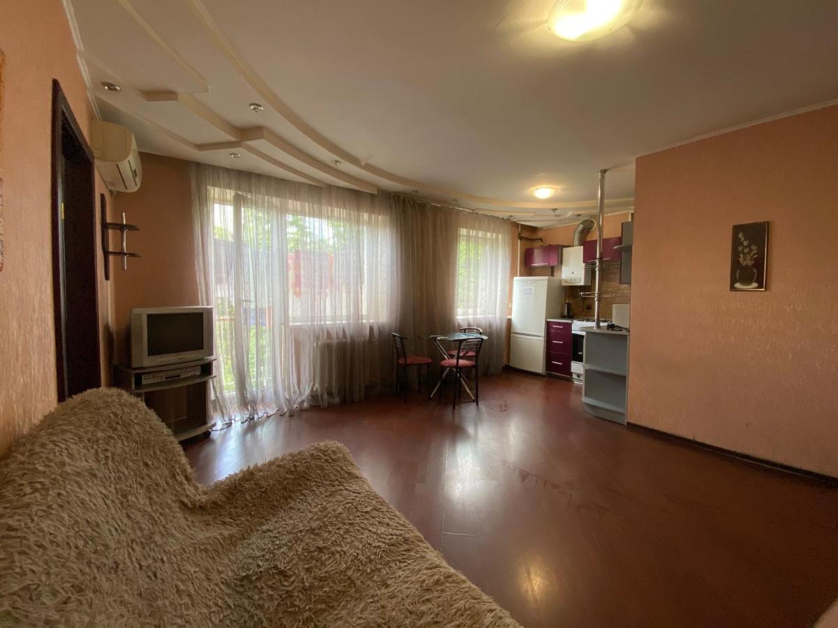 2-Bedroom Apartment Most City Center Area Dnipro Esterno foto